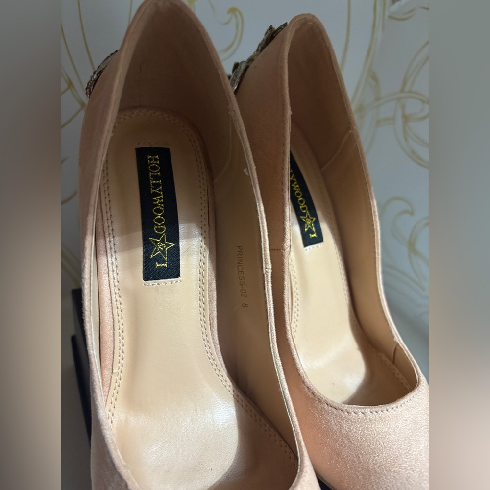 Embellished pink suede pump heels - Picture 4 of 6